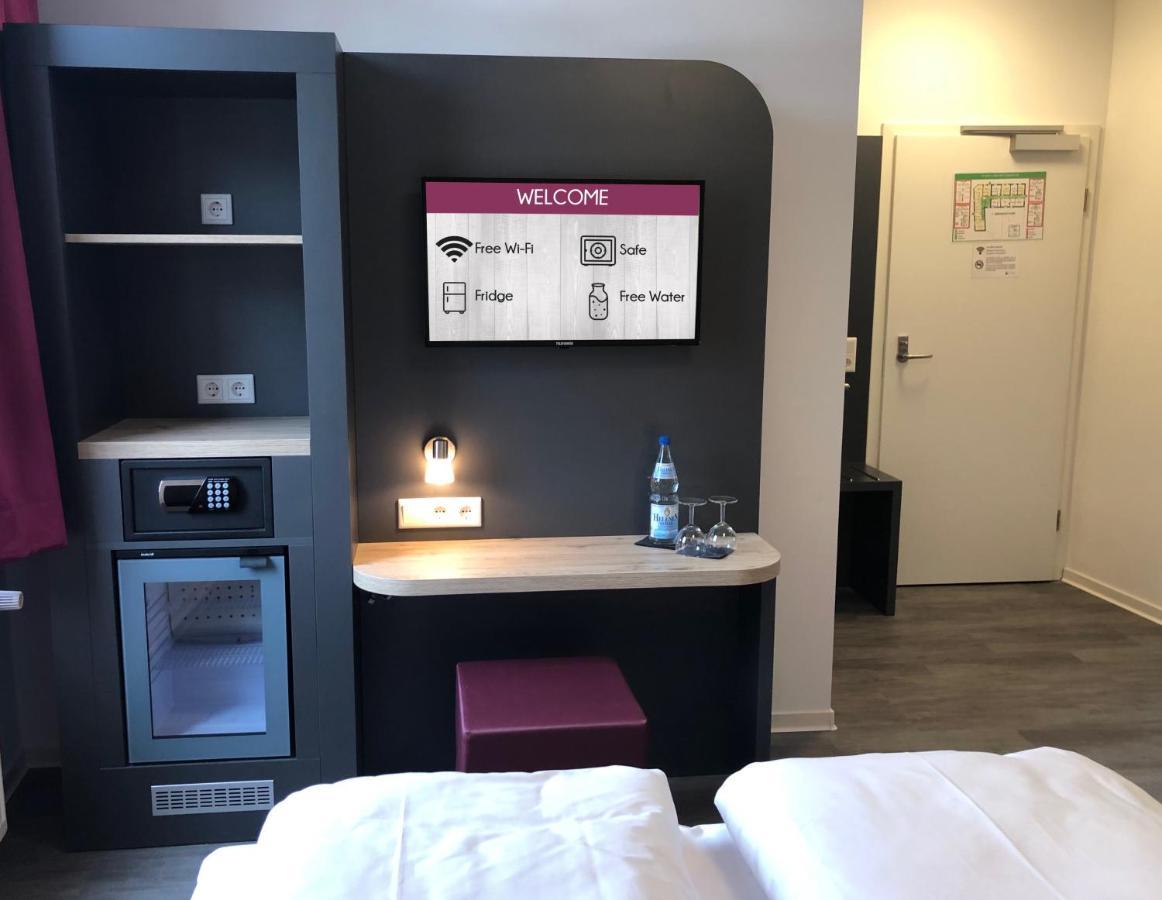 Airport Hotel Durscheidt By Smarty - Kontaktloser Self Check-In 쾰른 외부 사진